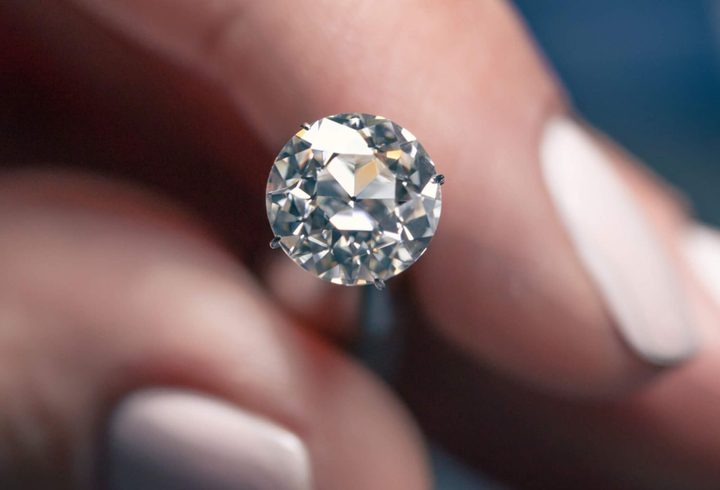 Lab-Grown Diamond Engagement Rings