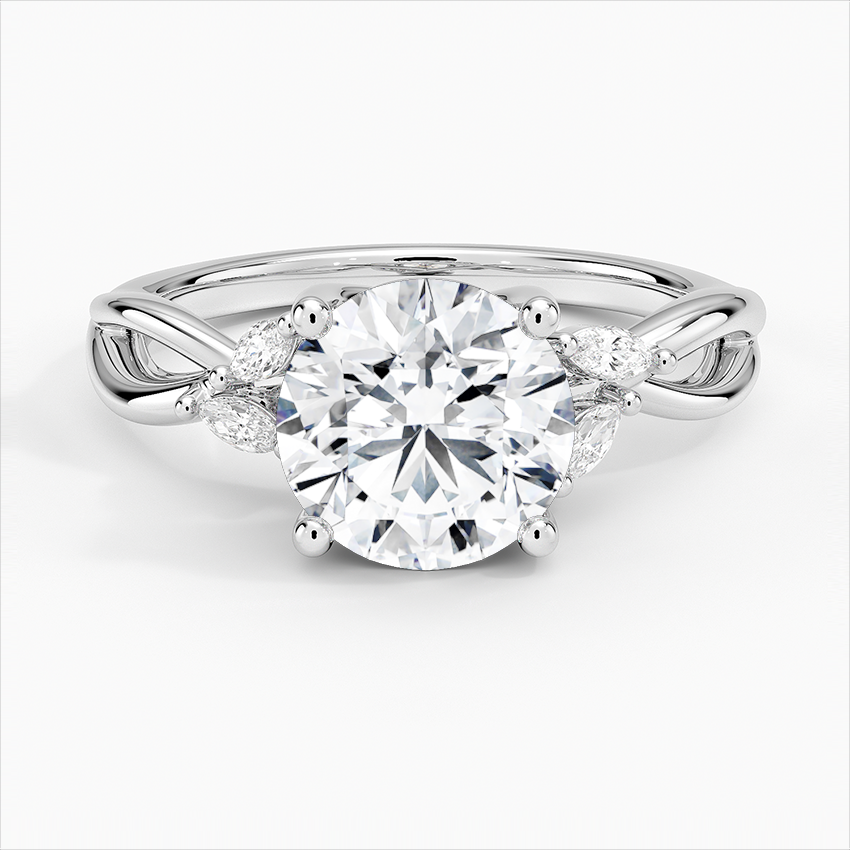 Women's engagement ring