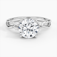 Women's engagement ring