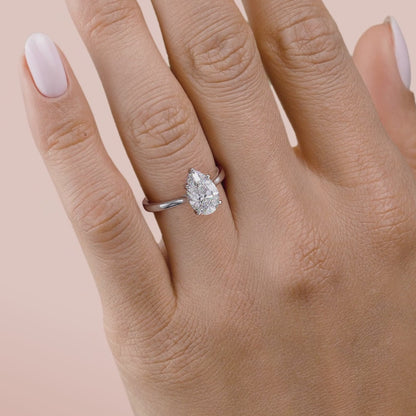 Tapered Classic Hidden Halo 10kGold Engagement Ring